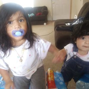 Meet your Posher, Yesi